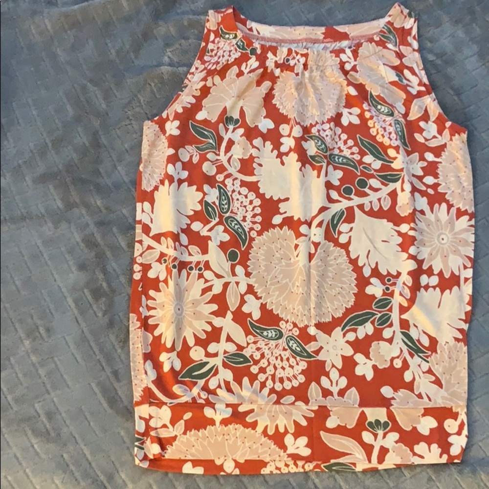 Floral top